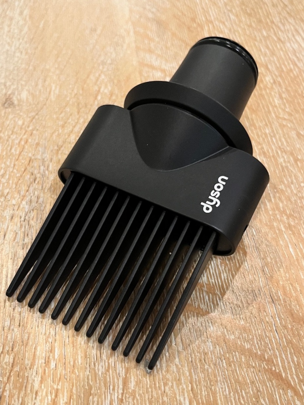 New Dyson Comb Attachment for Dyson Supersonic Hairdryer
